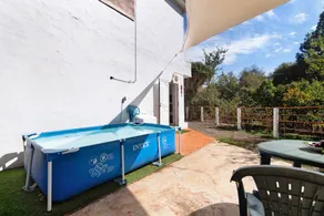 Holiday home with garden, BBQ & terrace | Mountain view - Image 2