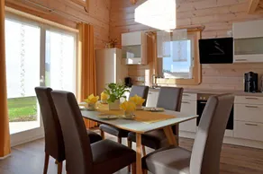 Casa adatta alle famiglie con sauna, giardino e terrazza | Vista sul giardino - Image 3