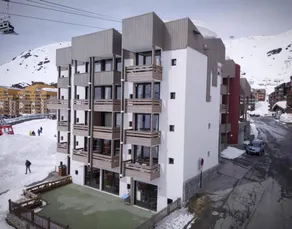 Ski-in/ski-out & foot of the slopes, Ground floor, balcony, tv, 28m², Val Thorens - Image 5