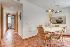 Apartment with pool, terrace & garden - Image 5