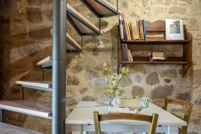 Pleasant studio with terrace | Garden view | Dogs allowed - Image 4