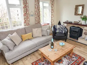 Cottage with garden | Beach view - Image 3