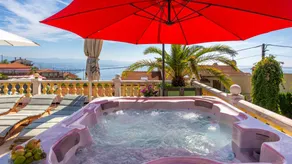Villa with garden, hot tub & private pool - Image 2
