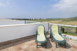 Wohnung mit Pool, Garten und Terrasse | Strandblick | Ideal für Homeoffice - Image 4