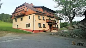 Child-friendly flat with terrace, sauna & hot tub - Image 2