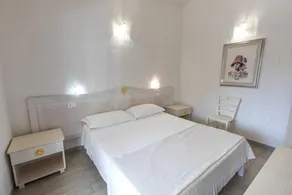 Doppelzimmer mit privatem Bad - Image 3