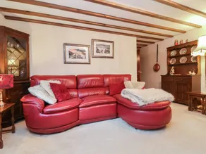 Family-oriented pleasant cottage with garden | Beach view | Pets are welcome - Image 3