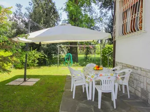 Maison de vacances avec barbecue et jardin - Image 2