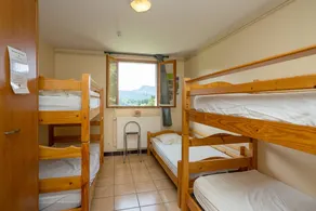 Cottage "La Ferme de l’Ours" with Mountain View, Private Terrace and Wi-Fi - Image 4