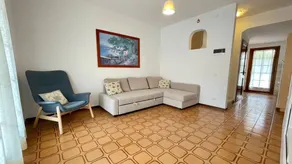 Holiday Home With Private Terrace - Image 5