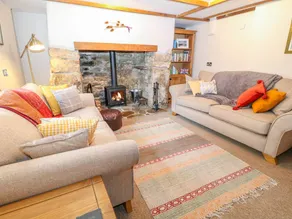 Cottage with BBQ & garden | Beach view - Image 3