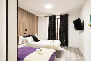 Aparthotel | Next to Plaza Mayor - Image 3