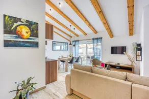 Beautiful apartment with barbecue, terrace & garden | Sea view | Pets allowed - Image 2