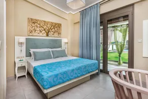 Charming villa with terrace - Image 2