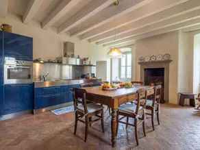 Flat with barbecue, terrace & garden - Image 3