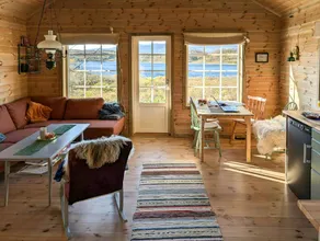 Children-friendly pleasant holiday home with terrace & sauna | Sea view | Pets are welcome - Image 5