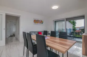 Beautiful holiday apartment with 3 bedrooms for 6 persons - Image 4