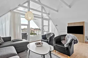 Fully equipped beautiful flat with terrace - Image 3