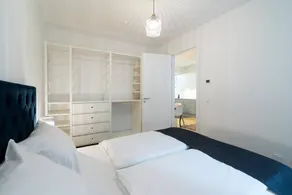 Apartment with sauna - Image 4