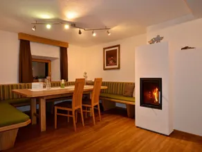 Apartment with terrace, BBQ & garden - Image 5