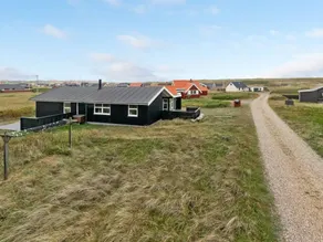 Children-friendly big holiday home with terrace | Close to the beach - Image 5