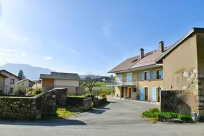 Child-friendly wonderful holiday apartment with terrace | Mountain view - Image 2