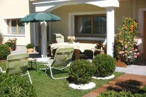 Holiday home with terrace, barbecue & garden | Pets are welcome - Image 3