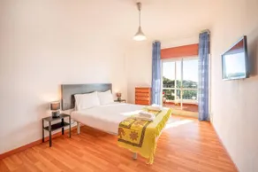 GuestReady - Estadia de charme com um terraço - Image 4