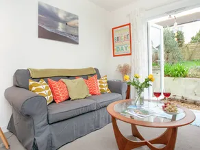 Children-friendly cottage with garden | River view | Pets are welcome - Image 3