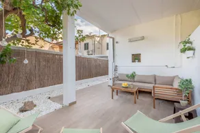 Holiday home with terrace | Mountain view - Image 2