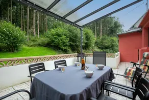 Maison de vacances avec terrasse, jardin et jacuzzi | Vue jardin - Image 4