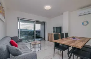 Beautiful holiday apartment with 3 bedrooms for 6 persons - Image 3