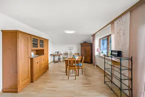 Flat with garden | Garden view - Image 2