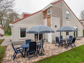 Child-friendly pleasant letting with terrace, garden & heated pool - Image 4