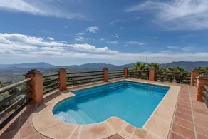 Charming Villa 'Casa Liebre' with Panoramic Views, Private Pool, Wi-Fi & Air Conditioning - Image 2