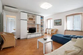 Fully equipped flat with garden | City view | Close to the beach - Image 5