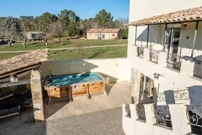 Holiday Home 'Mas Des Genêts' with Mountain View, Balcony and Wi-Fi - Image 2