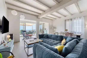 Holiday Home “Les Sables Pailletés 14p” with Sea View, Shared Terrace & Wi-Fi - Image 2