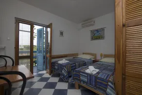 Beautiful apartment with barbeque & terrace | Sea view | Pets allowed - Image 3