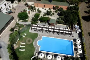 Agriturismo Vultaggio: Camera vista giardino - Image 5