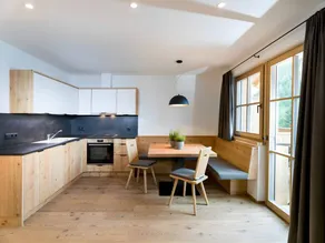 Apartment with terrace, garden & sauna | Garden view - Image 2