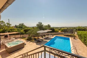 House with private pool, barbecue & garden - Image 2