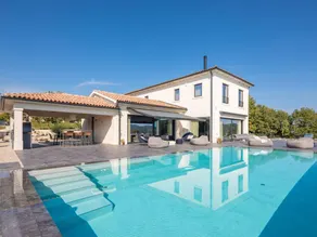 Ferienhaus mit Grill, Terrasse und Garten - Image 3