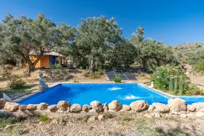 Maison de vacances avec internet haut débit, jardin et piscine | Vue montagne - Image 2