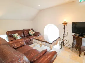 Nice cottage with garden | Pets are welcome - Image 3
