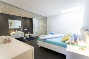 Holiday apartment with garden, terrace & barbecue - Image 5
