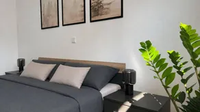 Holiday apartment with terrace & pool - Image 2