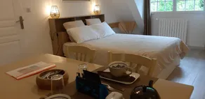 Chambre d'hôtes avec jardin et terrasse | Vue jardin - Image 2