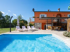 Haus Orange - Familienfreundliche Lage mit Pool - Image 3