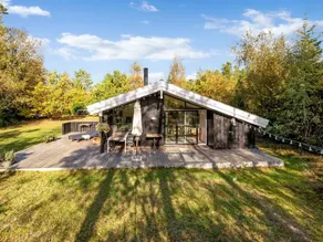 House with barbecue, sauna & terrace - Image 4